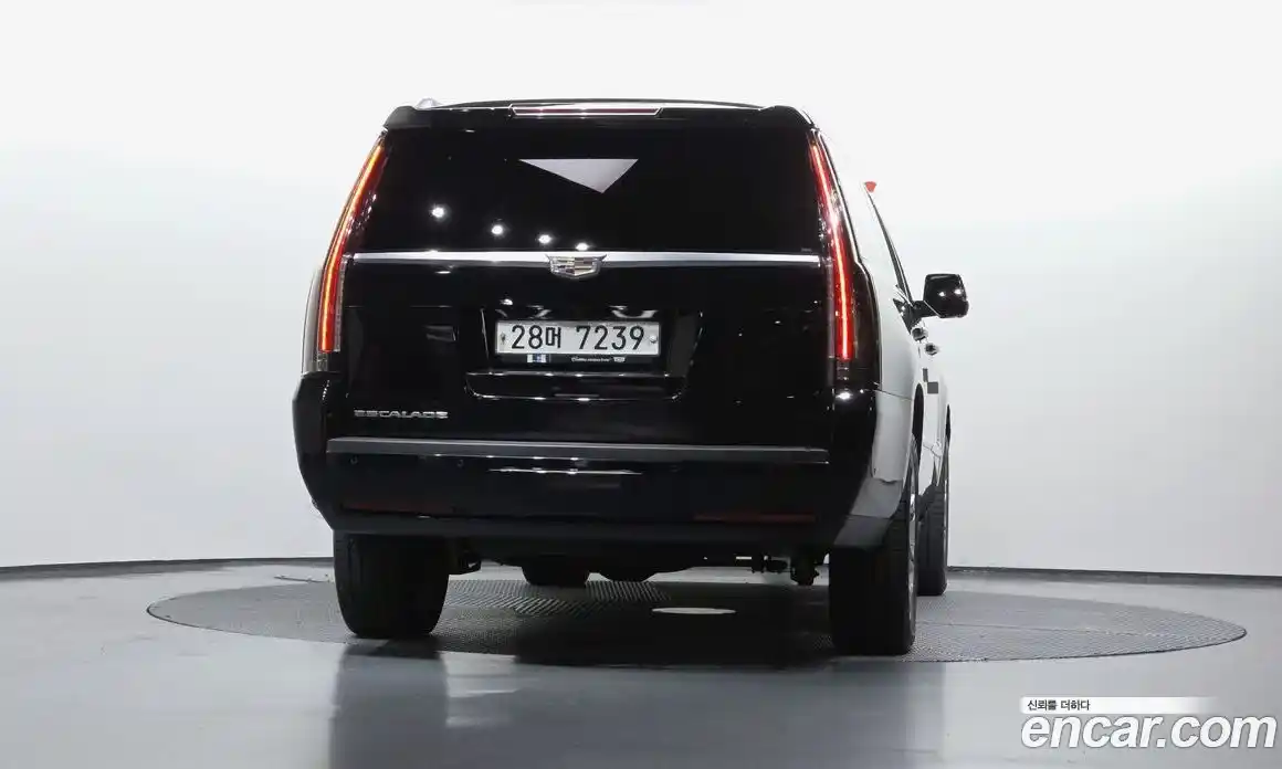 Cadillac Escalade 2018 6.2 гидро, фото 4
