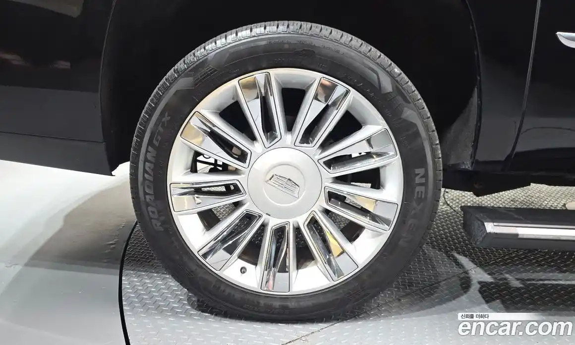 Cadillac Escalade 2018 6.2 гидро, фото 5