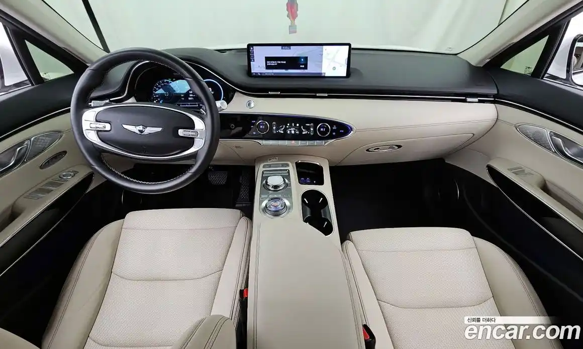 Genesis GV70 2023 2.5 гидро в Москве № 21934, фото 7