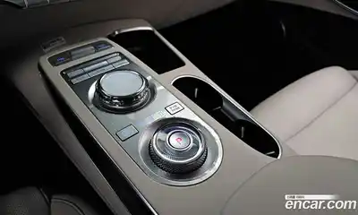 Genesis GV70 2023 2.5 гидро в Москве № 21934, миниатюра 9