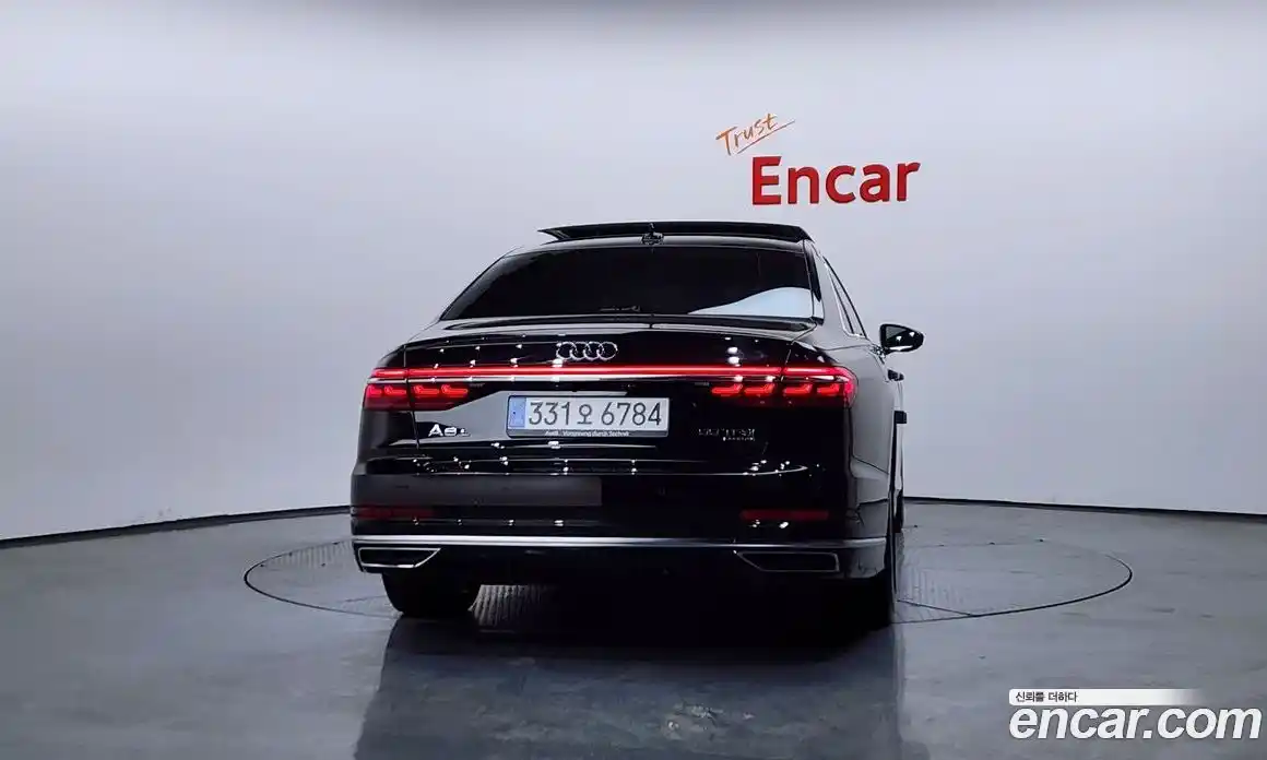 Audi A8 2021 3.0 гидро в Москве, фото 4