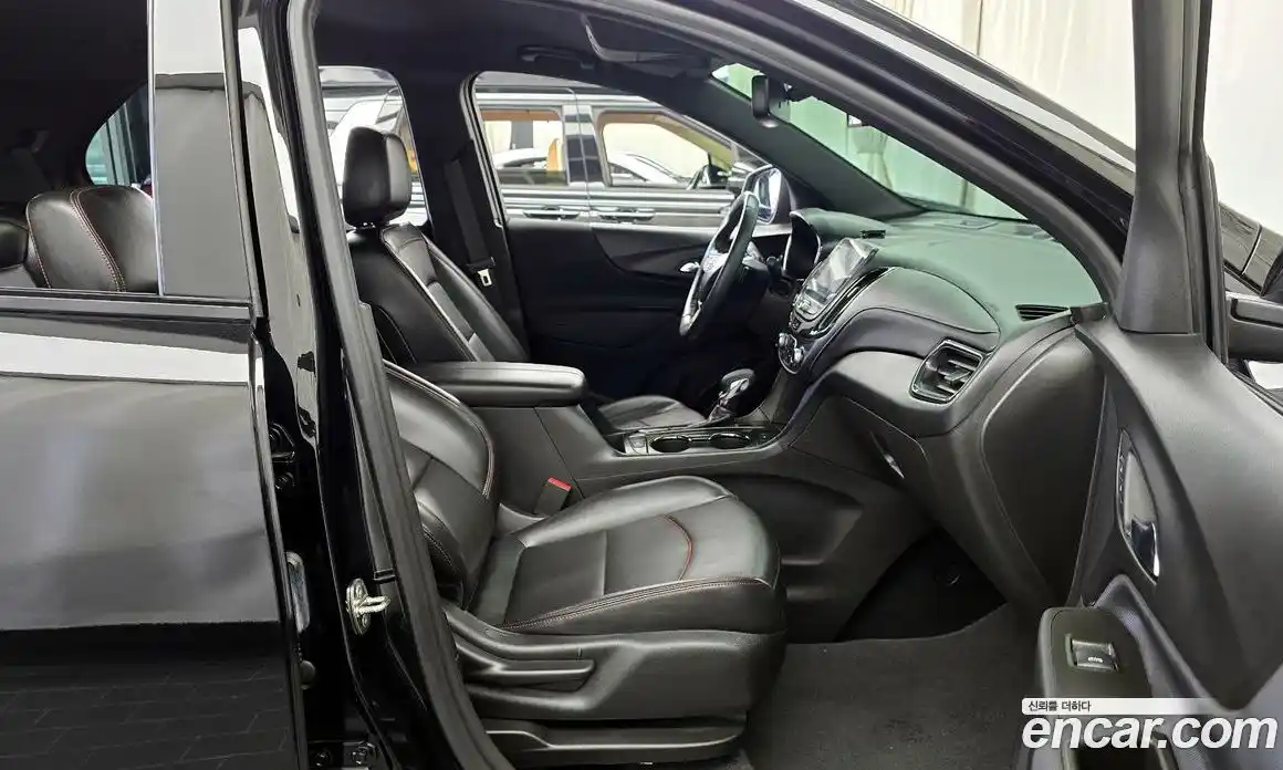 Chevrolet Equinox 2022 1.5 гидро в Москве № 39843, фото 11