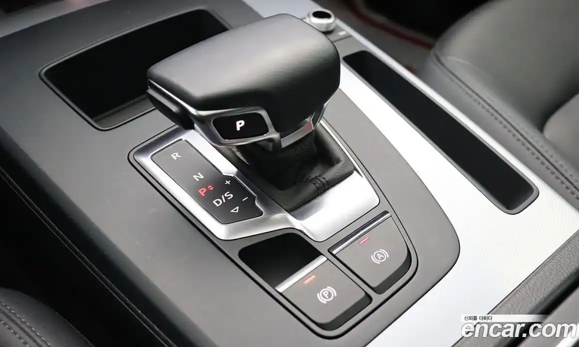 Audi Q5 2022 2.0 гидро в Москве № 429544, фото 18