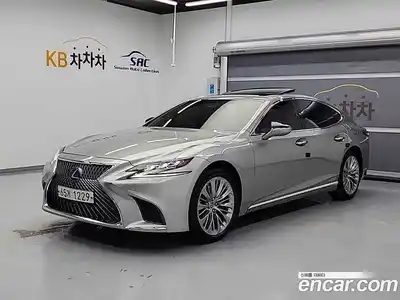 Lexus LS, 2018