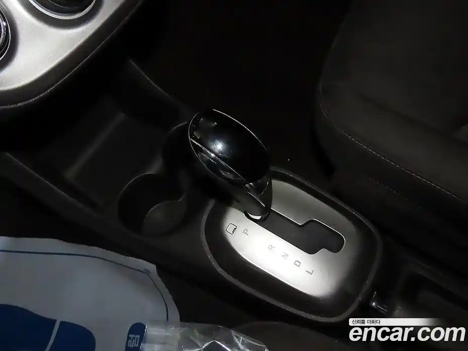 Chevrolet Spark 2015 1.0 гидро в Москве, фото 12