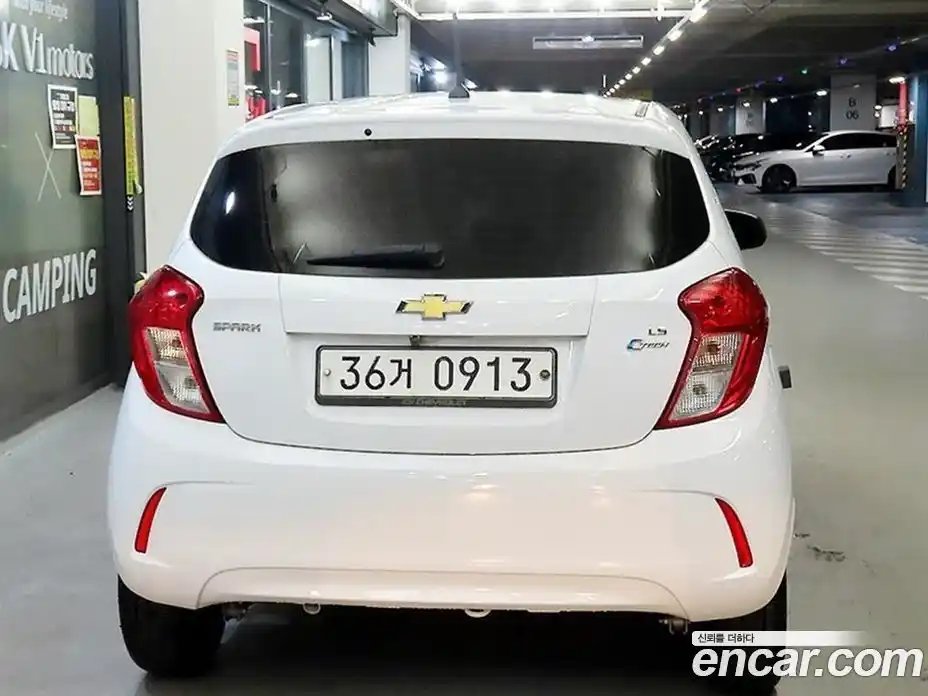 Chevrolet Spark 2015 1.0 гидро в Москве, фото 5