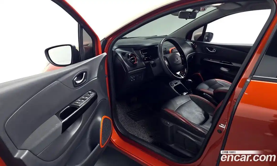 Renault QM3 2015 1.5 гидро в Москве № 106615, фото 10