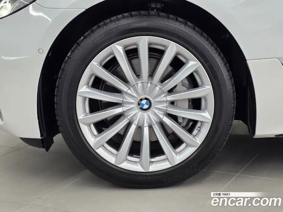 BMW 6-Series 2024 3.0 гидро в Москве, фото 5