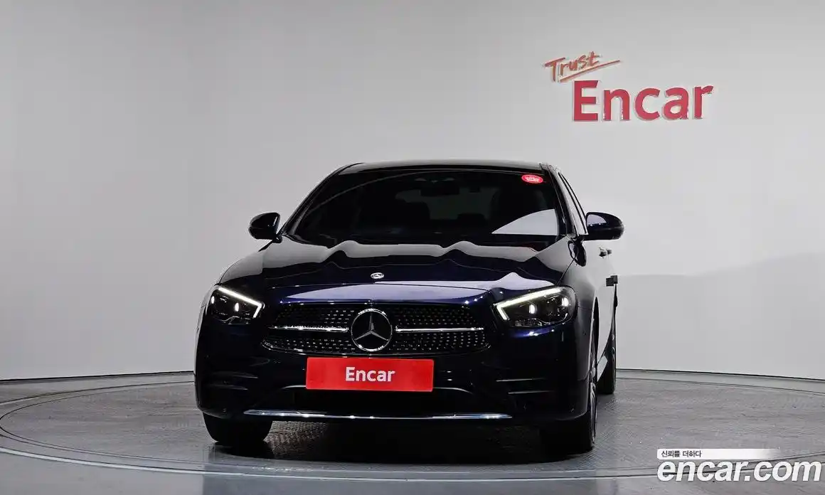 Mercedes-Benz E-Class 2022 2.0 гидро в Москве № 138805, фото 3