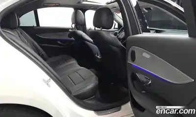 Mercedes-Benz E-Class 2018 2.0 гидро в Москве № 160951, миниатюра 12