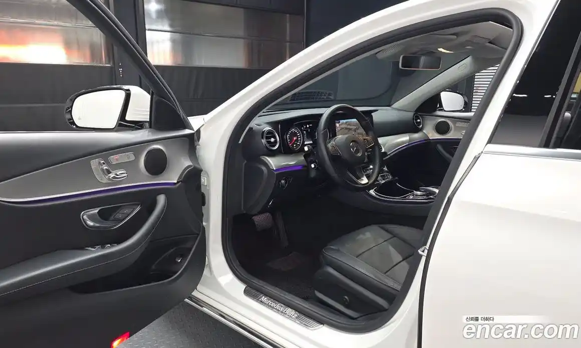 Mercedes-Benz E-Class 2018 2.0 гидро в Москве № 160951, фото 10
