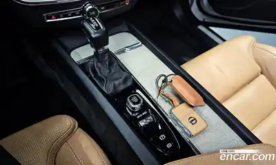Volvo XC60 2020 2.0 гидро в Москве № 164642, миниатюра 9