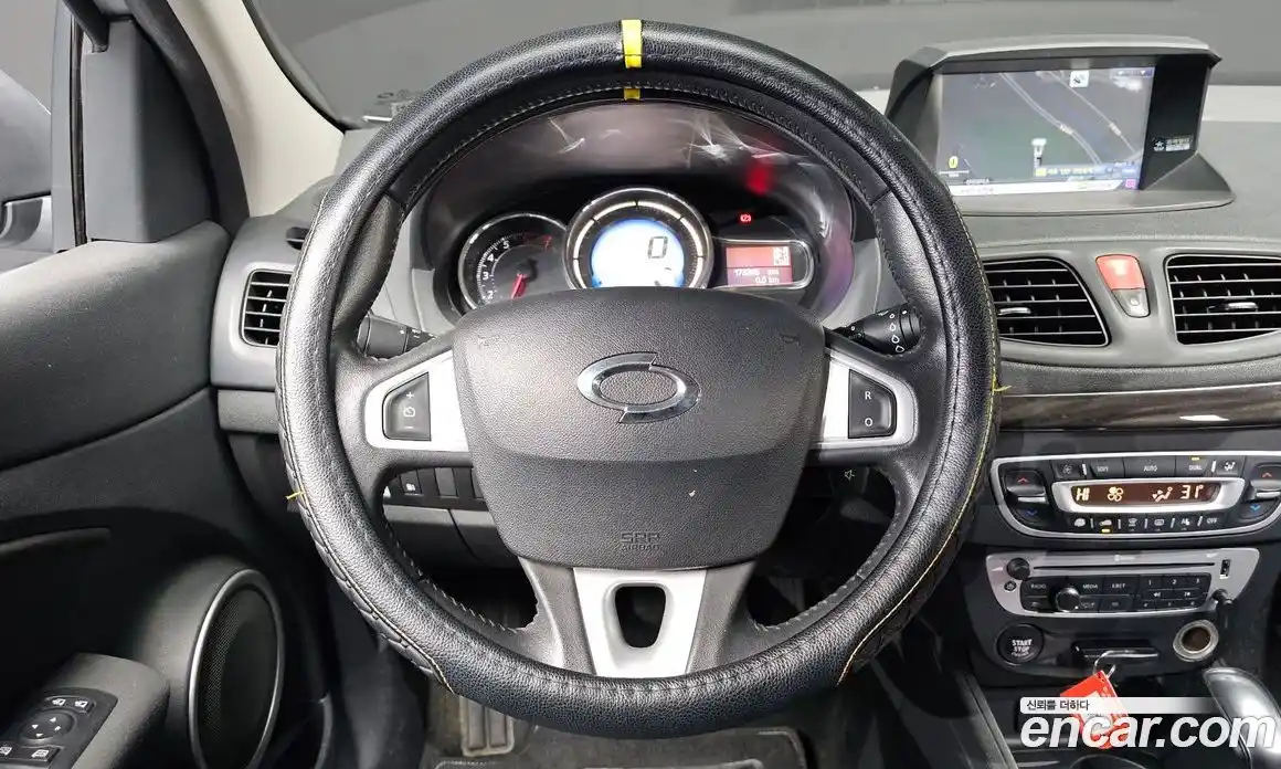 Renault SM3 2014 1.6 гидро в Москве № 181464, фото 16