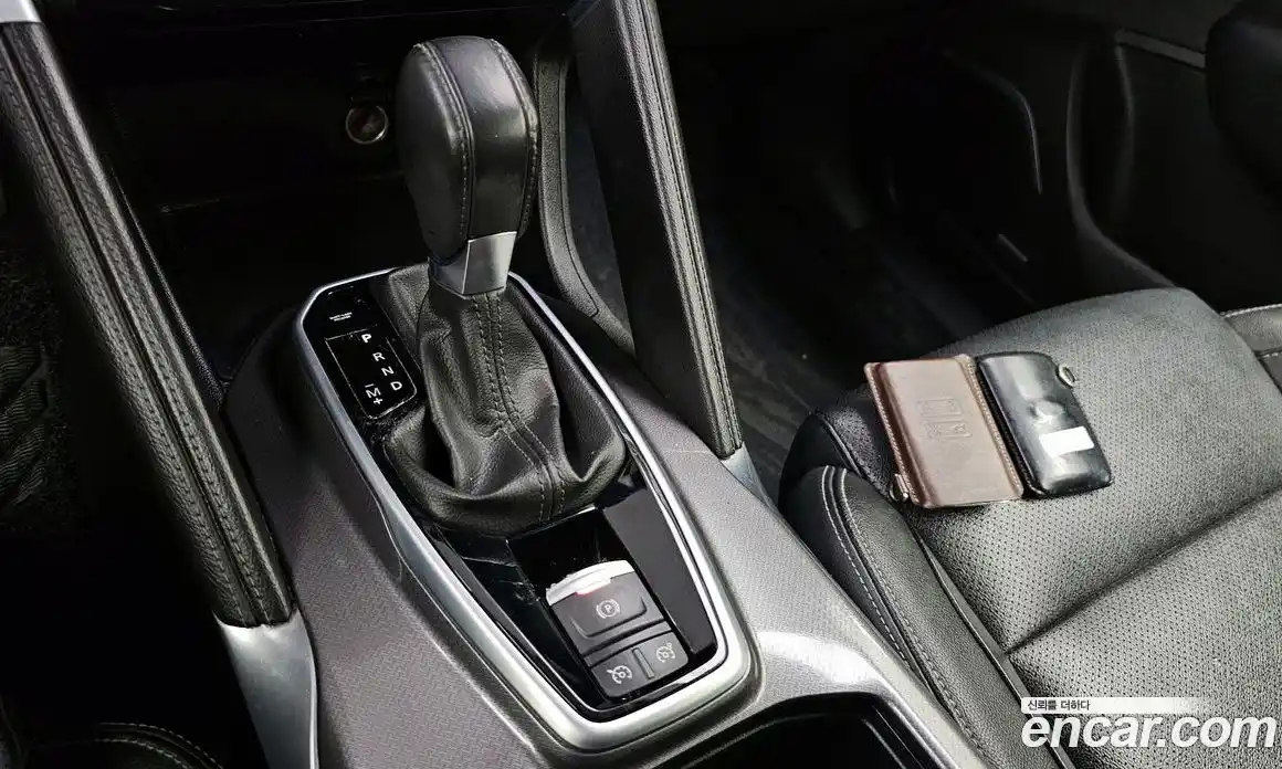 Renault QM6 2017 2.0 гидро в Москве № 184025, фото 9