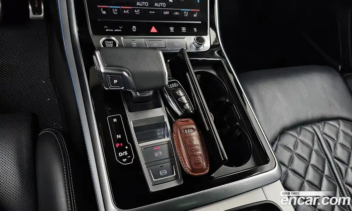Audi Q8 2021 3.0 гидро в Москве № 196361, фото 9