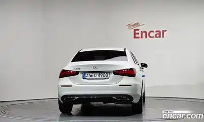 Mercedes-Benz A-Class 2024 2.0 гидро в Москве № 2122831, миниатюра 4