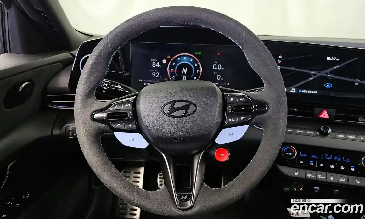 Hyundai Avante 2024 2.0 механика в Москве, фото 19