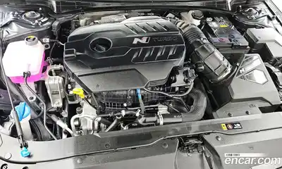 Hyundai Avante 2024 2.0 механика в Москве, миниатюра 6