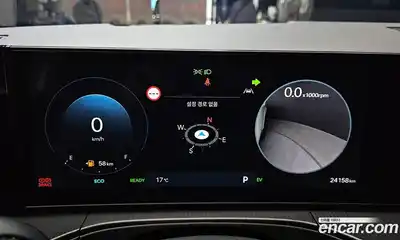 Hyundai Santa Fe 2024 1.6 гидро в Москве, миниатюра 11