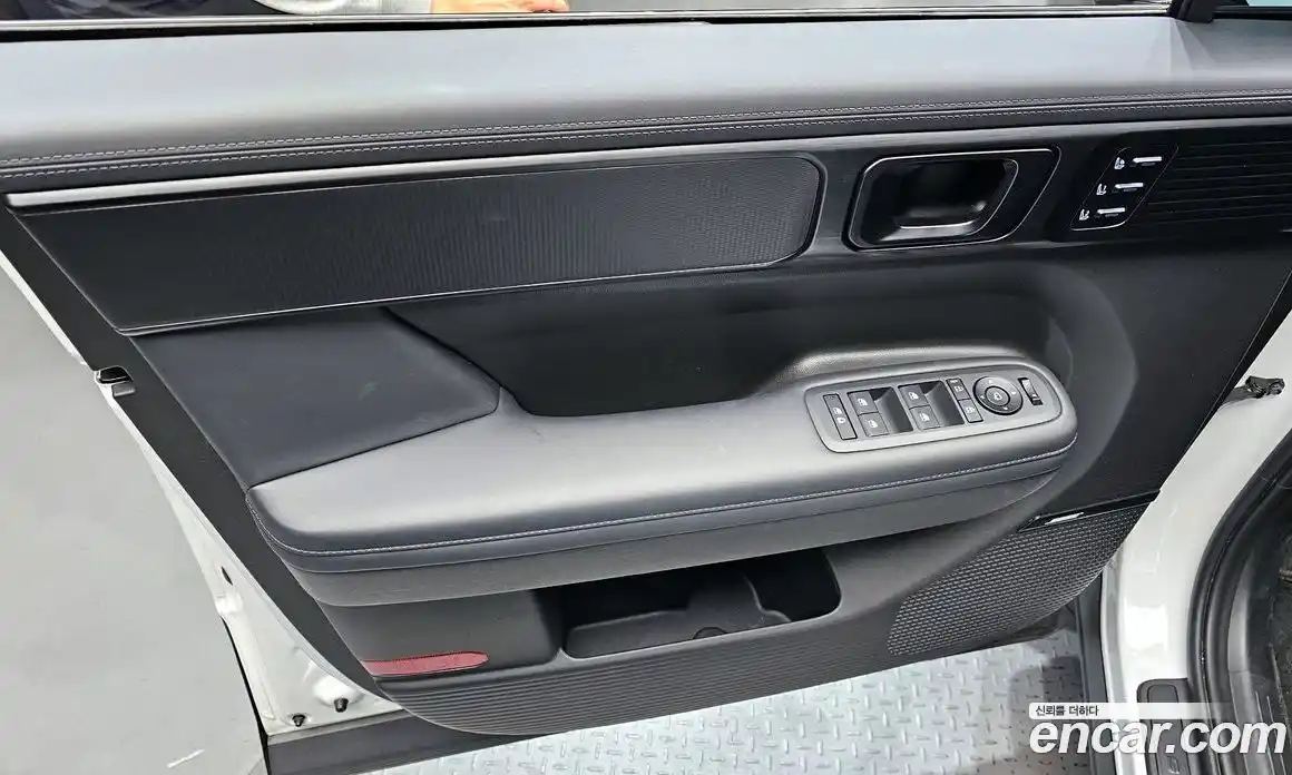 Hyundai Santa Fe 2024 1.6 гидро в Москве, фото 14
