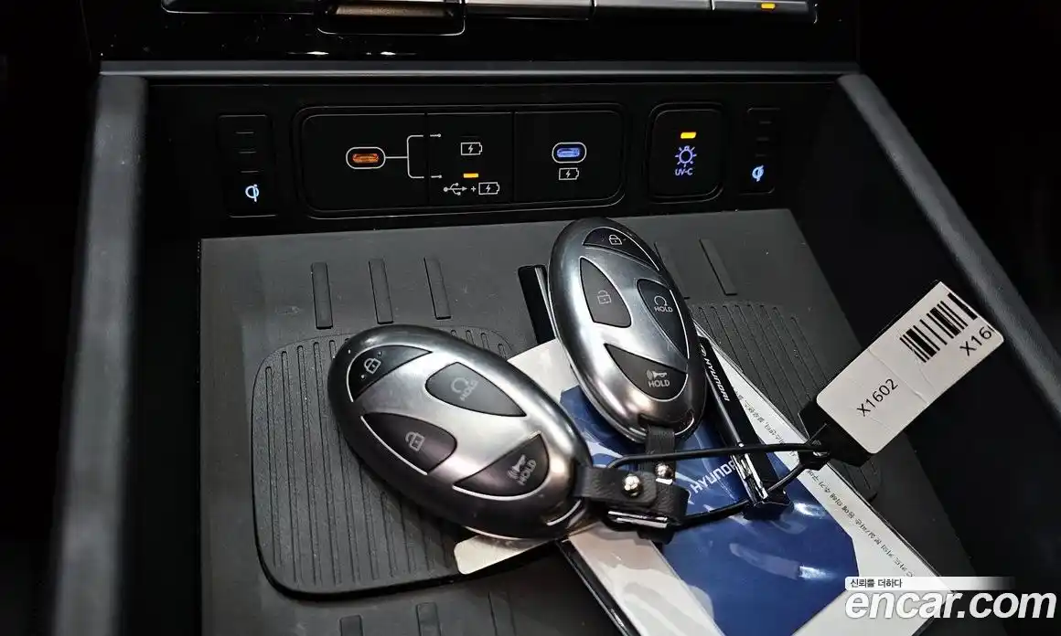 Hyundai Santa Fe 2024 1.6 гидро в Москве, фото 31