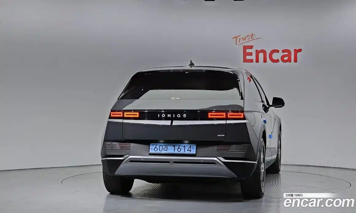 Hyundai Ioniq 5 2023 0.1 гидро в Москве, фото 4