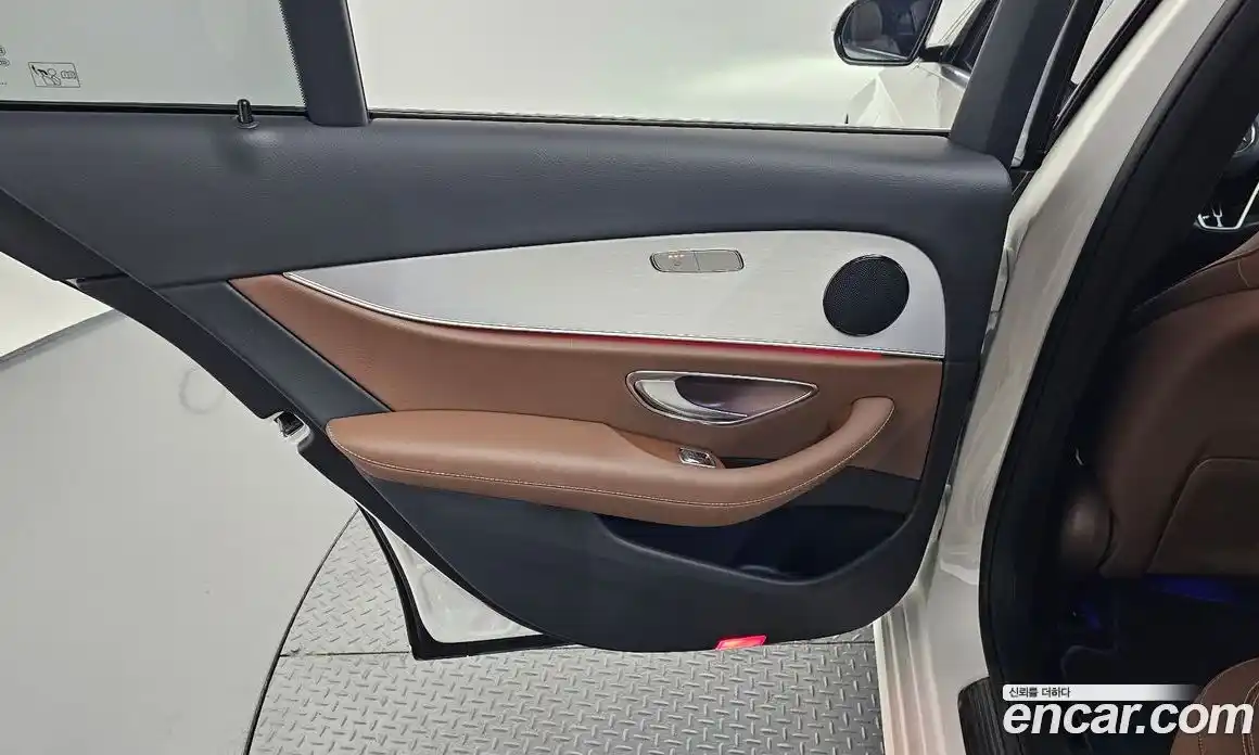 Mercedes-Benz E-Class 2021 2.0 гидро в Москве № 2123500, фото 15