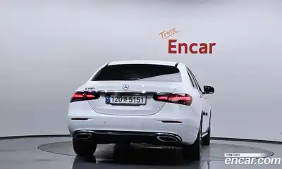 Mercedes-Benz E-Class 2021 2.0 гидро в Москве № 2123500, миниатюра 4