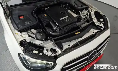 Mercedes-Benz E-Class 2021 2.0 гидро в Москве № 2123500, миниатюра 6