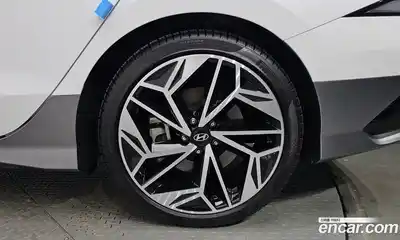 Hyundai Ioniq 6 2022 0.1 гидро в Москве № 2123537, миниатюра 6
