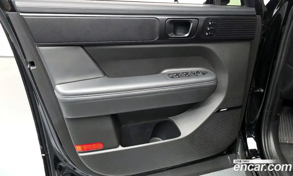 Hyundai Santa Fe 2024 1.6 гидро в Москве, фото 14