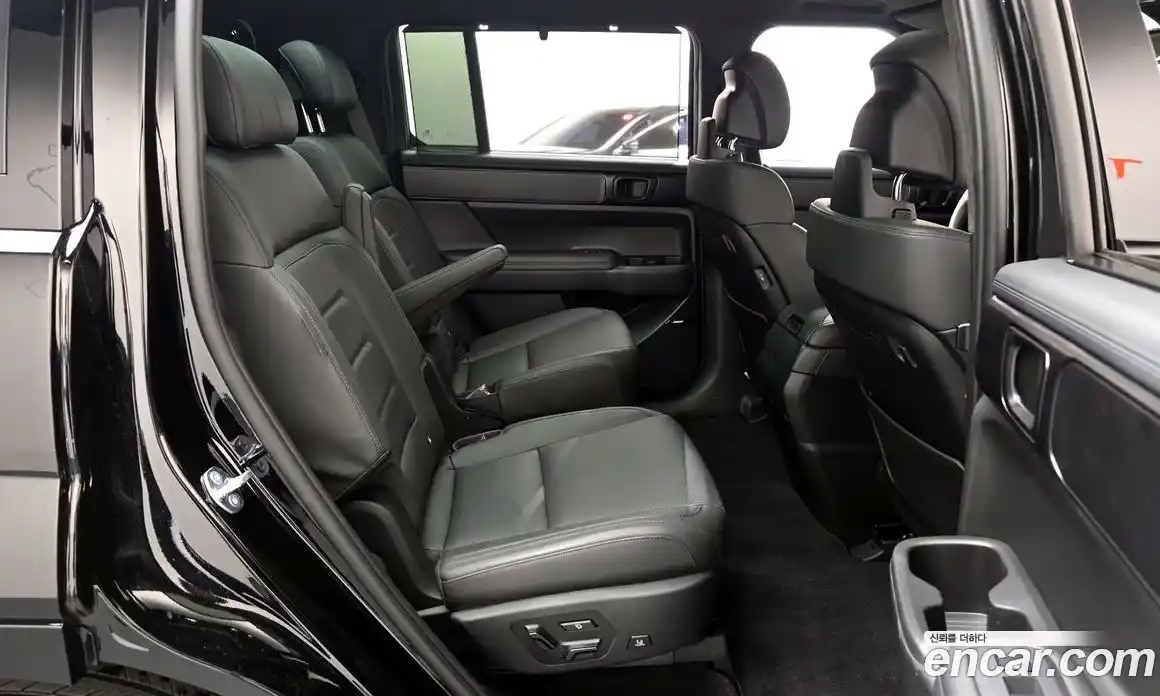 Hyundai Santa Fe 2024 1.6 гидро в Москве, фото 17