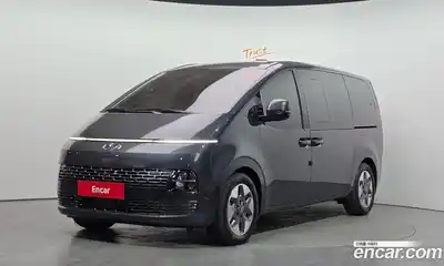 Hyundai Staria Tourer 9-Seater Modern