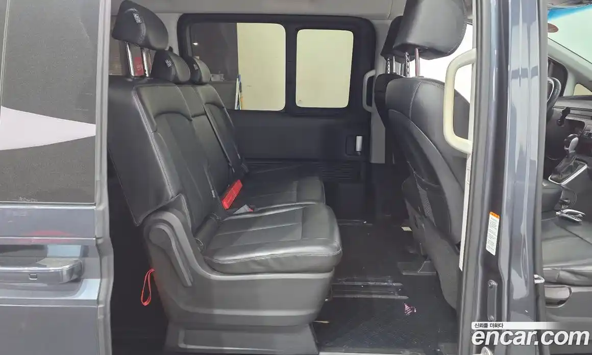 Hyundai Staria 2021 2.2 гидро в Москве, фото 12