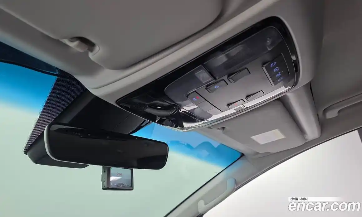 Hyundai Staria 2021 2.2 гидро в Москве, фото 18
