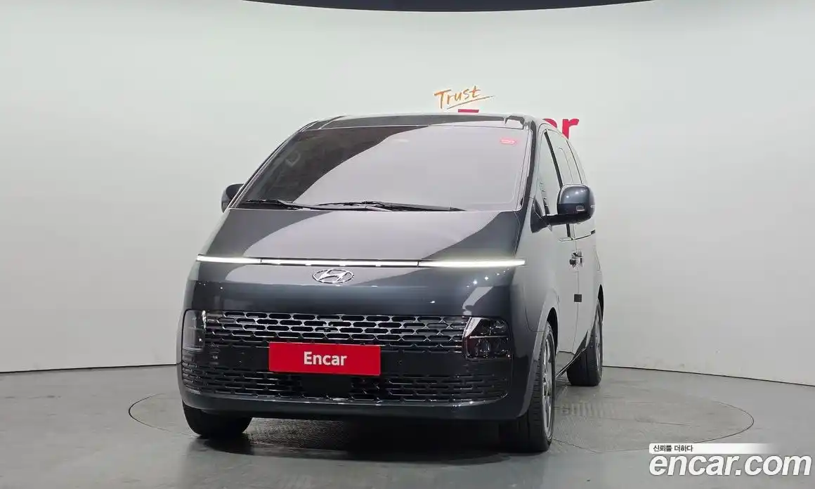 Hyundai Staria 2021 2.2 гидро в Москве, фото 3