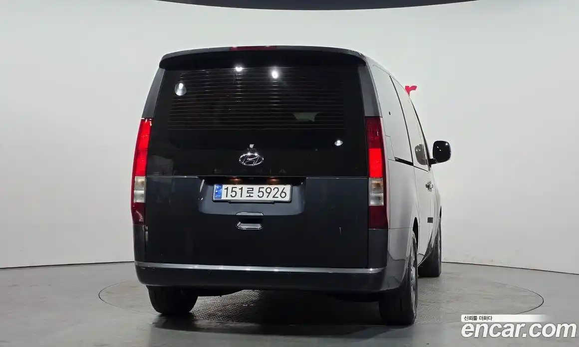 Hyundai Staria 2021 2.2 гидро в Москве, фото 4