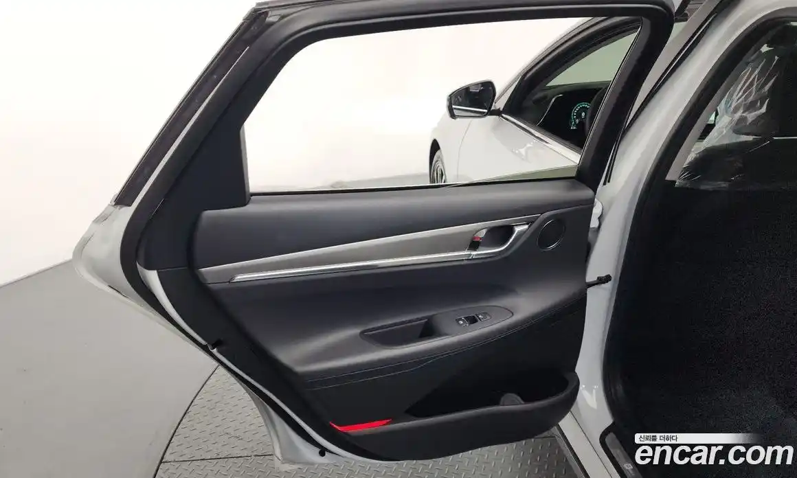 Hyundai Grandeur 2022 2.5 гидро в Москве, фото 15