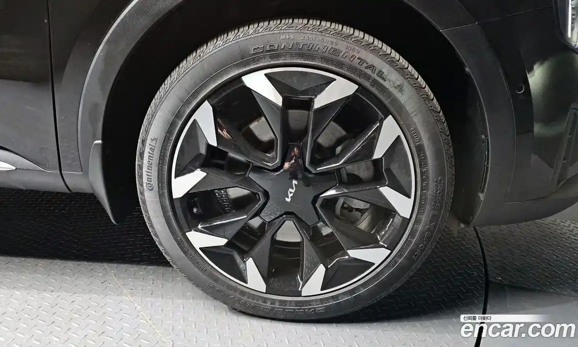 Kia Sorento 2024 2.5 гидро в Москве № 2124154, фото 6