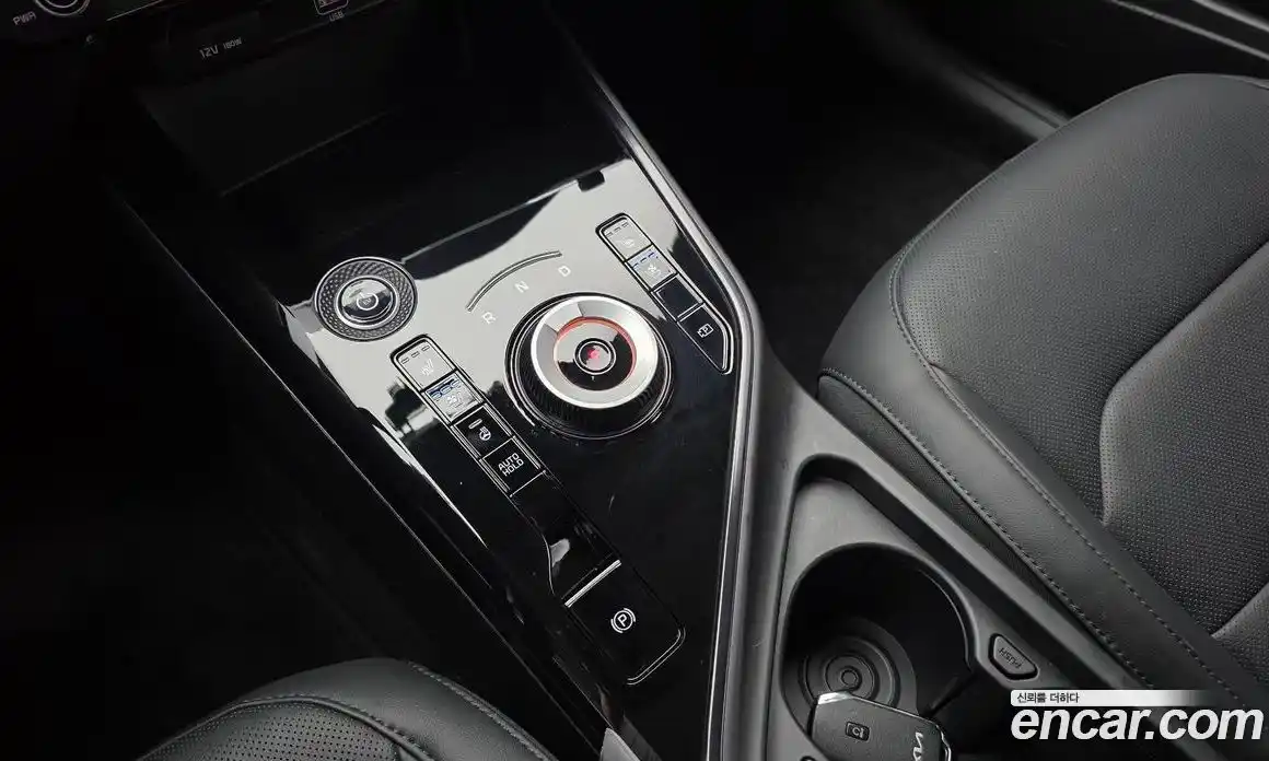 Kia Niro 2023 0.2 гидро в Москве № 2124191, фото 12