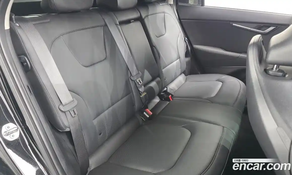 Kia Niro 2023 0.2 гидро в Москве № 2124191, фото 17