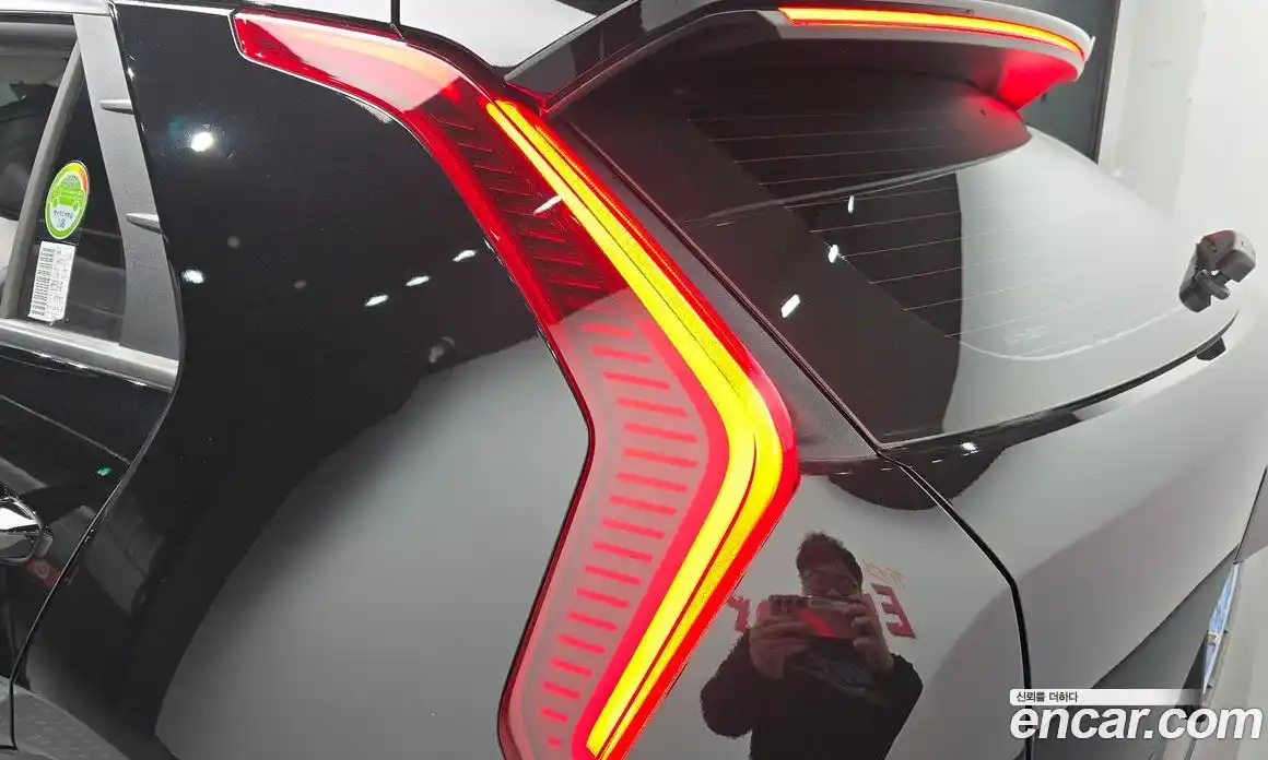 Kia Niro 2023 0.2 гидро в Москве № 2124191, фото 9