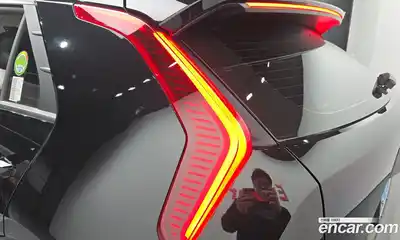 Kia Niro 2023 0.2 гидро в Москве № 2124191, миниатюра 9