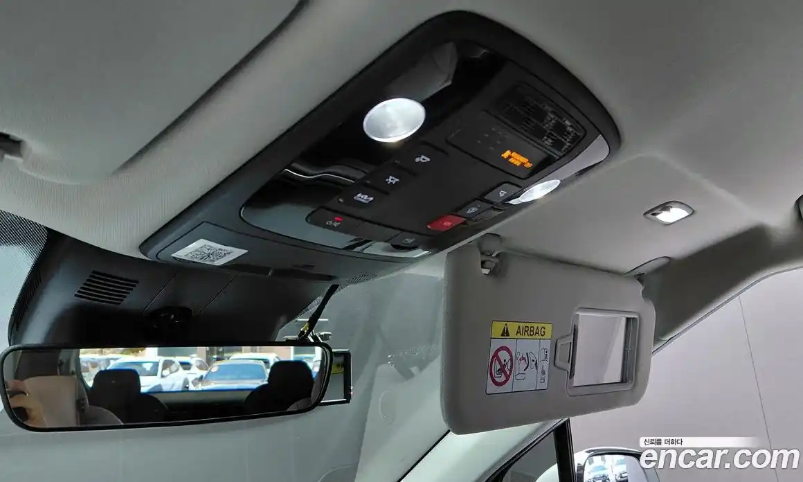 Kia Canival 2023 3.5 гидро в Москве, фото 27