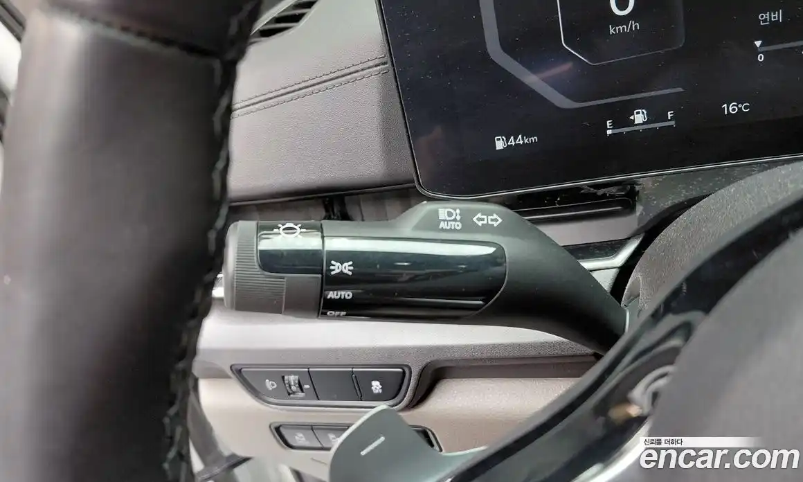 Kia Canival 2023 3.5 гидро в Москве, фото 29
