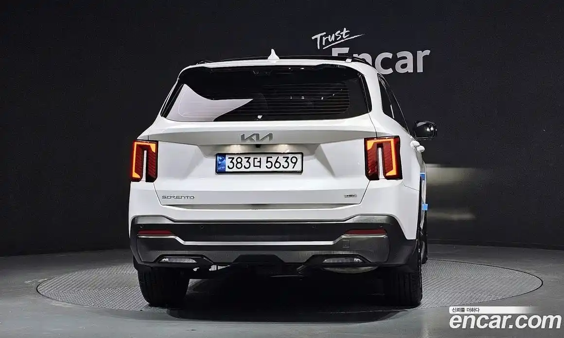 Kia Sorento 2024 1.6 гидро в Москве, фото 4