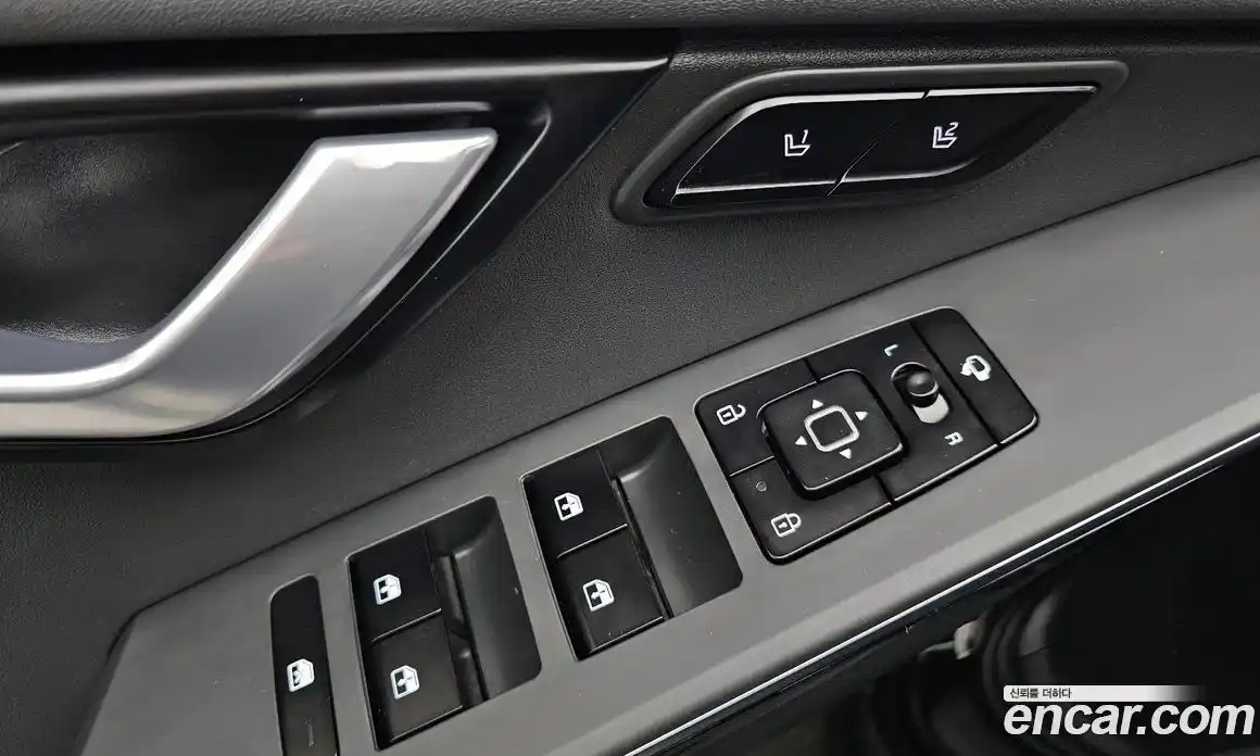Kia Niro 2023 0.2 гидро в Москве, фото 26