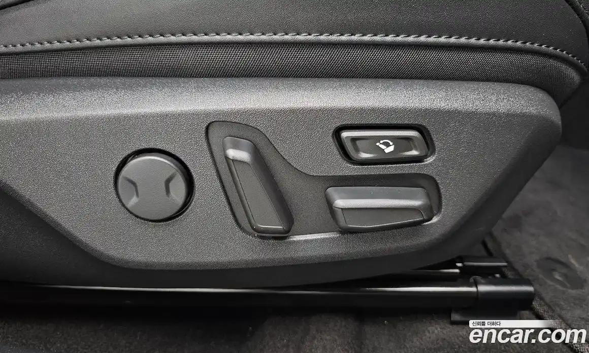 Kia Niro 2023 0.2 гидро в Москве, фото 28
