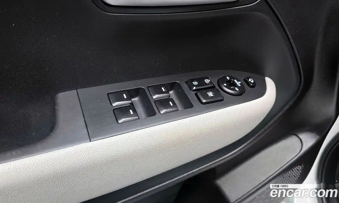 Kia Ray 2023 1.0 гидро в Москве № 2124654, фото 18