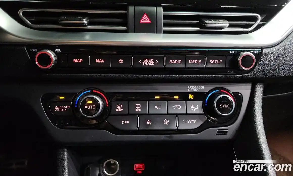 Kia Niro 2020 1.6 гидро в Москве, фото 30